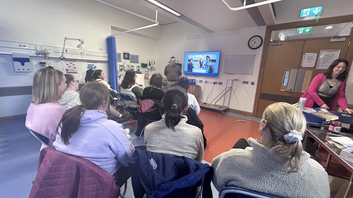 Final face to face session with graduate diploma in emergency (children) nursing students ⁦@ucdsnmhs⁩ ⁦@ucddublin⁩ thank you ⁦@DrMBarrett⁩ for joining us today to support the training from ⁦@CHIatCrumlin⁩ - thank you Laura and Linda for leading the sim 😊