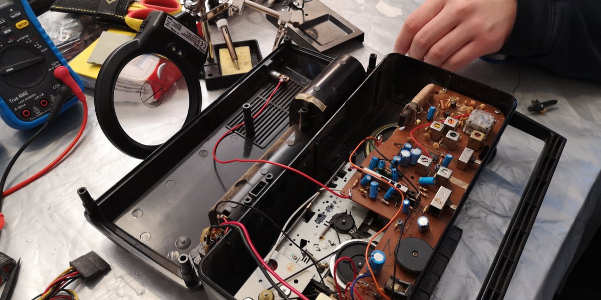 TOG_Dublin's tweet image. 🔜 Get ready to ignite your passion for electronics! Our free course starts next Monday, April 22nd, at TOG. Don&apos;t miss this opportunity to learn, create, and connect with fellow makers. See you there! tog.ie/2024/04/explor…
#ElectronicsWorkshop #TOGEvents