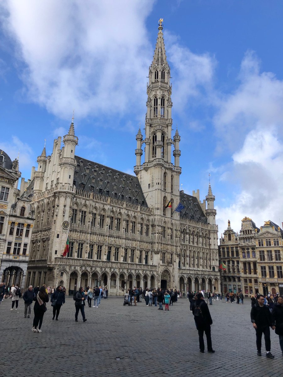 Geography at Queen's (@qubgeography) on Twitter photo Our second year students had a great time in Belgium, engaging in field learning about flood management, soil erosion, climate mitigation, and environmental policy. We also had a fun stay at the Irish College in Leuven! <a href="/IrishCollegeLVN/">Irish College Leuven</a>, <a href="/Sigmaplan/">Sigmaplan</a>, <a href="/EU_Commission/">European Commission</a> Our second year students had a great time in Belgium, engaging in field learning about flood management, soil erosion, climate mitigation, and environmental policy. We also had a fun stay at the Irish College in Leuven! <a href="/IrishCollegeLVN/">Irish College Leuven</a>, <a href="/Sigmaplan/">Sigmaplan</a>, <a href="/EU_Commission/">European Commission</a>