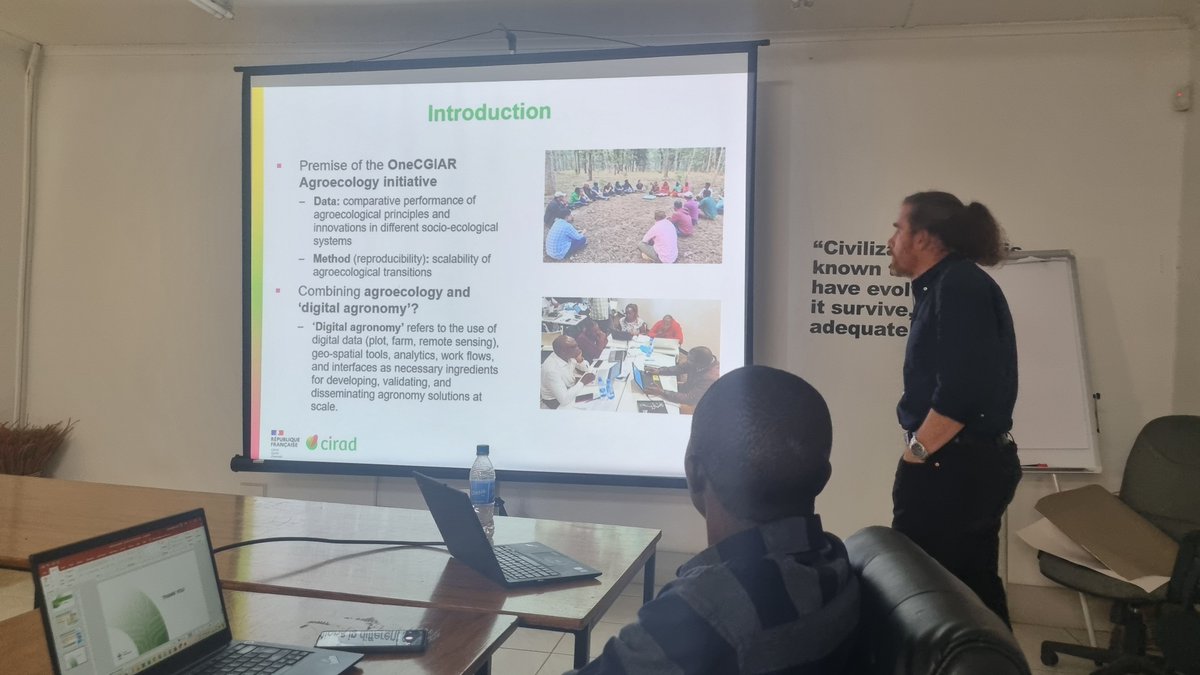 @CGIAR #AgroecologyInitiative cross learning event between 🇰🇪 and 🇿🇼 WP1. Happy to have @FBaudron presenting about data systems for agroecology. Open learning platforms can drive innovations.