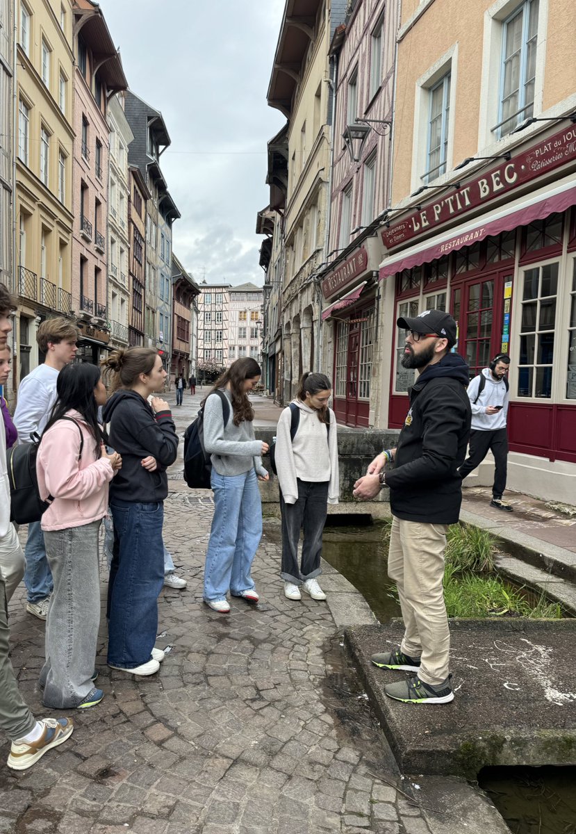 St Peter’s York MFL Department tweet media