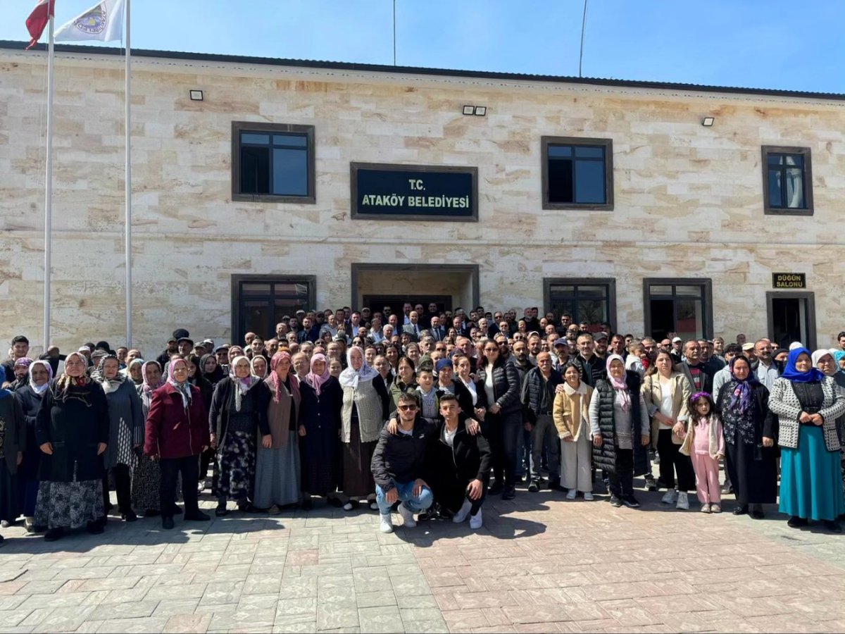 İl Başkanımız Çağdaş Kurtgöz ile birlikte Tokat Ataköy Belediyesi'ni ziyaret ettik. Belediye Başkanımız Ömer Bayrak'ı tebrik ediyor, başarılar diliyorum.