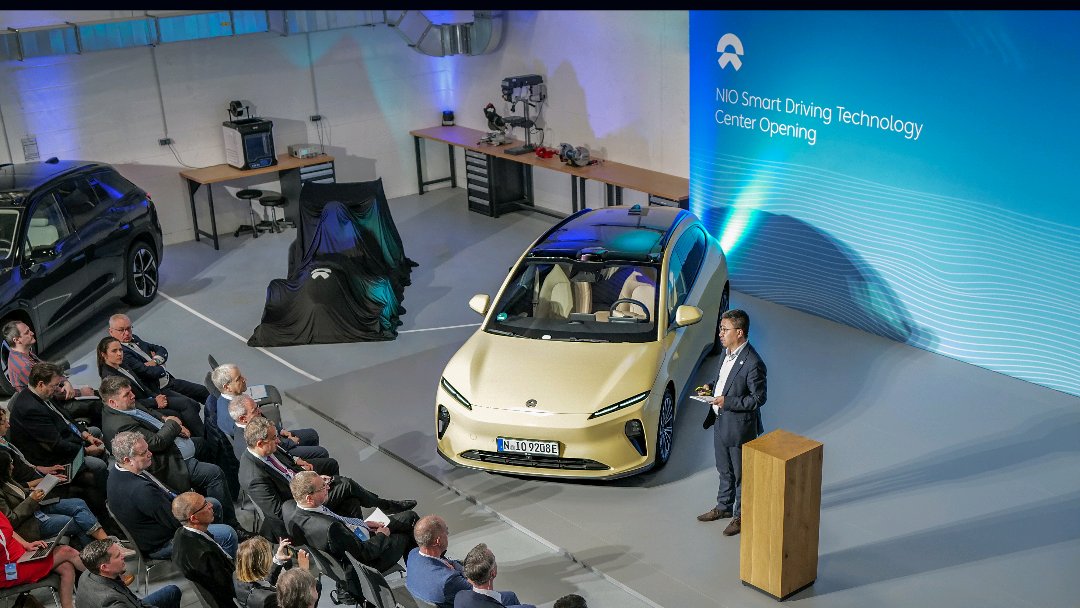 Eventually @NIOGlobal become a verified account 😉 & much more important: yesterday @NIODeutschland  opened it’s new 'Smart Driving Technology Center' in Schönefeld/Berlin. The center represents a significant step in NIO's global strategy... @Jas0nYu @NIOSanFrancisco