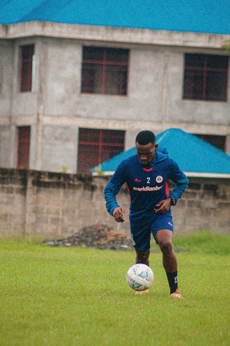 kmcfc_official's tweet image. Kazi Inaendelea 🔥🔥 

#backtotraining #letsgokinoboys #wearekinoboys