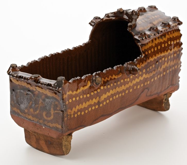 The 18th century saw the development of many new types of pottery, including this slipware cradle, likely gifted to a newly married couple to wish them good fortune 💖 To learn more about The Harris’ vast collection of ceramics, check out our website 👉 bit.ly/43dvKXB