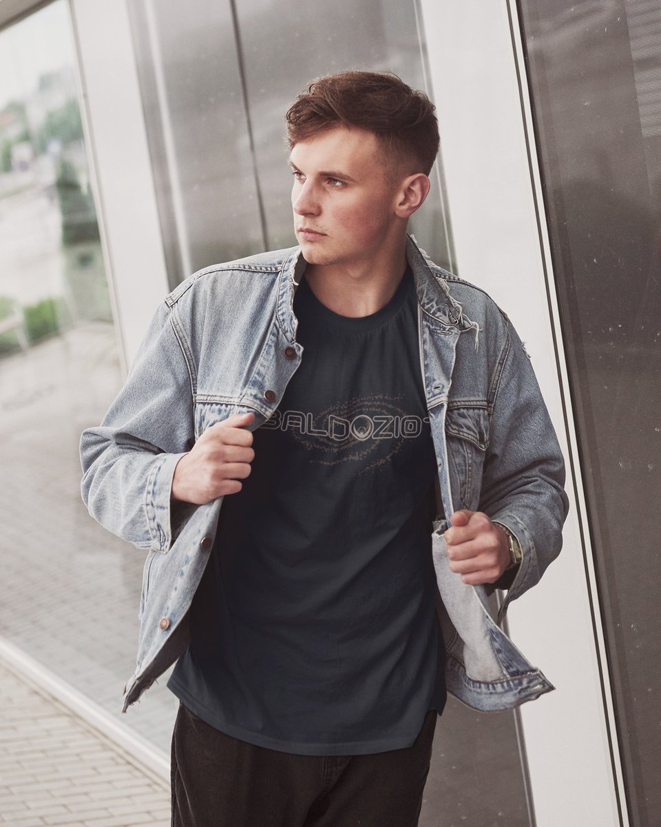 TachticCo's tweet image. Get lost in the galaxy of @Baldoziot merch line! 🤩
Get yours today! 
#GeeksUnleashed #unleashyourcreativity #Baldoziot  #GalacticGear #NerdyMerch #gamercollab #creativity