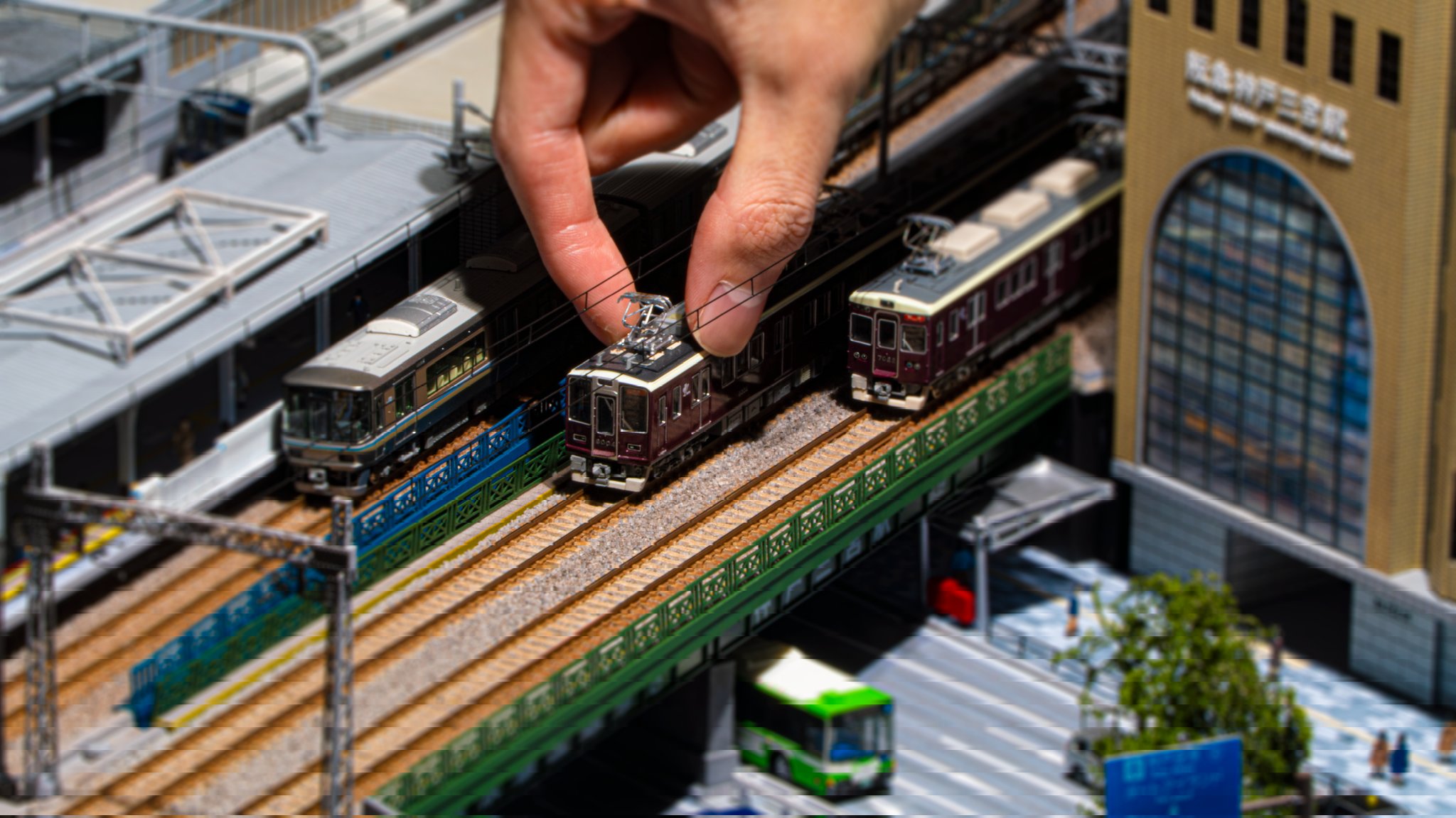 Nゲージ　ジオラマ Diorama】Making a station where a large tree pierces the