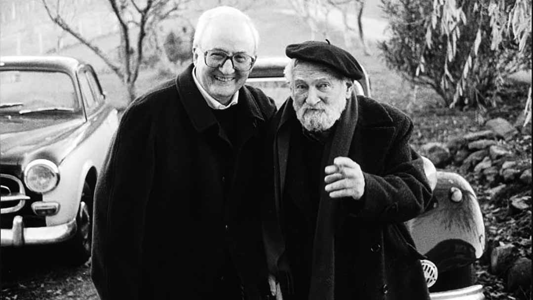 Gaurko egunez, duela 21 urte hil zen Jorge Oteiza, baina nahi ez badugu, ez dugu inoiz galduko, Oteizak ez gaitu inoiz abandonatuko

“Maita ezazue oroz gain zuen herria, zuen herri zahar, noble eta mindu hau”

📷: Oteiza, Juan Mari Lekuonarekin

deabruareneskola.eus/2020/11/08/mai…