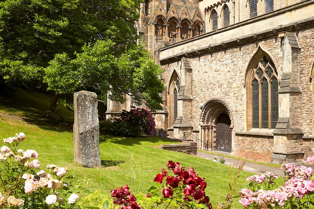 The Dean &amp; Chapter are seeking to appoint a Trustee specialising in Marketing &amp; Tourism to join the Cathedral Chapter.

Find out more ➡️ bit.ly/3tImEVD