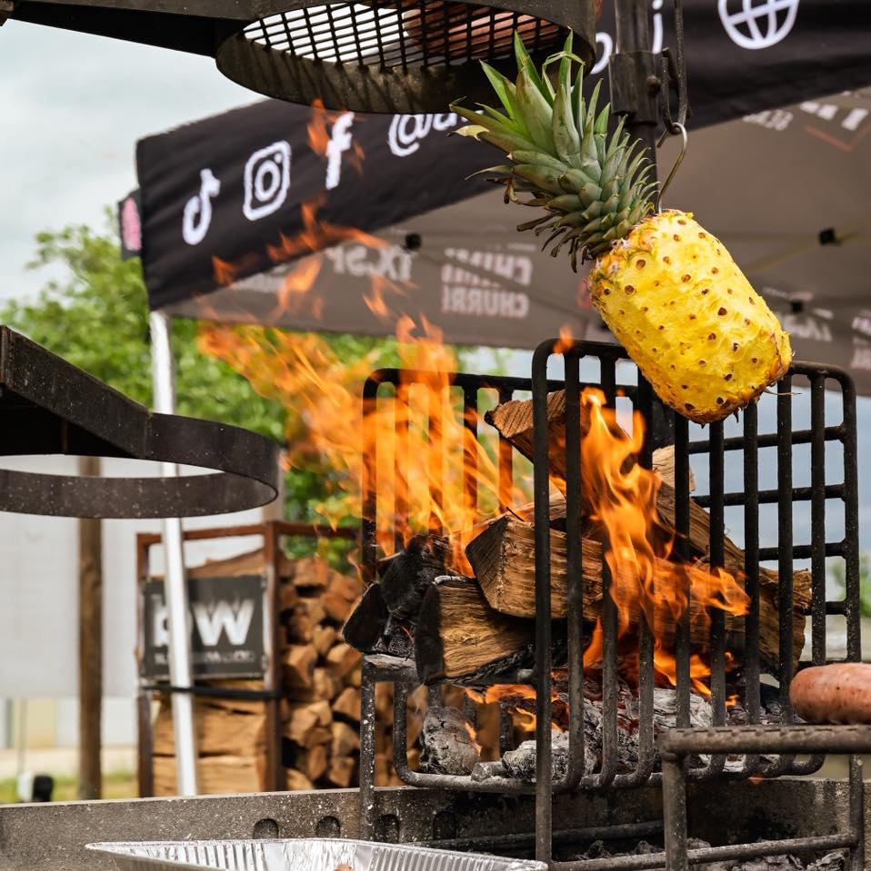 ButlerWoodInc's tweet photo. Thank you everyone for attending our 3rd Annual Crawfish Boil this last weekend! It was a blast! A huge thank you as well to all our great brand partners for making it such a fun evening, we appreciate you!

If you attended the event, check out the pictures at our online photo album! Can’t wait to do it all again next year!! 🎉🥳❤️

https://t.co/UfBtX1TIZH

Al Frugoni
Texas Original Charcoal
@TitosVodka
@JRManufacturing 
@broysbbq