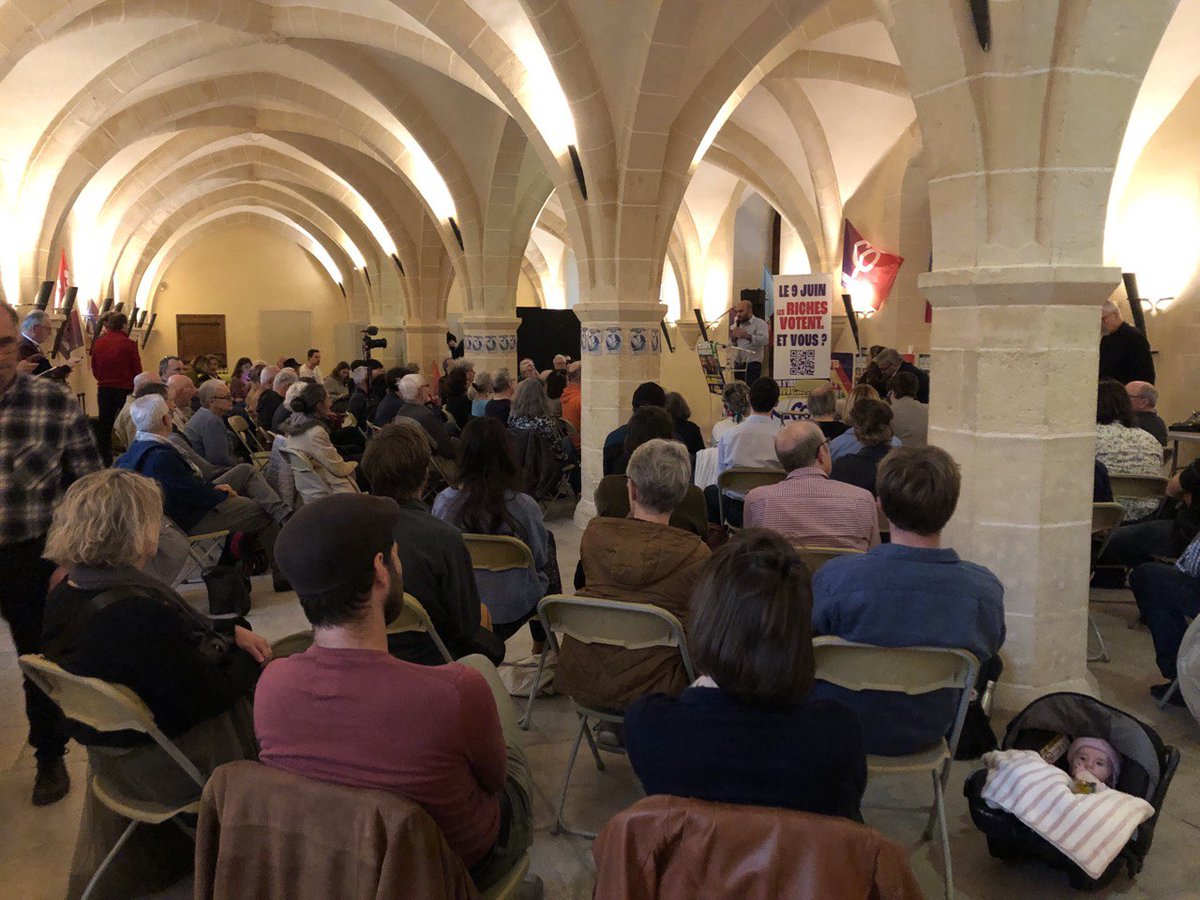 LaFI_21's tweet photo. Retour en images sur notre réunion d'hier, avec de chaleureux remerciements à @alexiscorbiere, @arashsaeidi et Valérie Jacq, pour leurs interventions, ainsi qu'aux 120 personnes qui ont participé à ce bel événement de campagne de l'#UnionPopulaire à #Dijon ! ⤵️ https://t.co/7Z3wspbihe