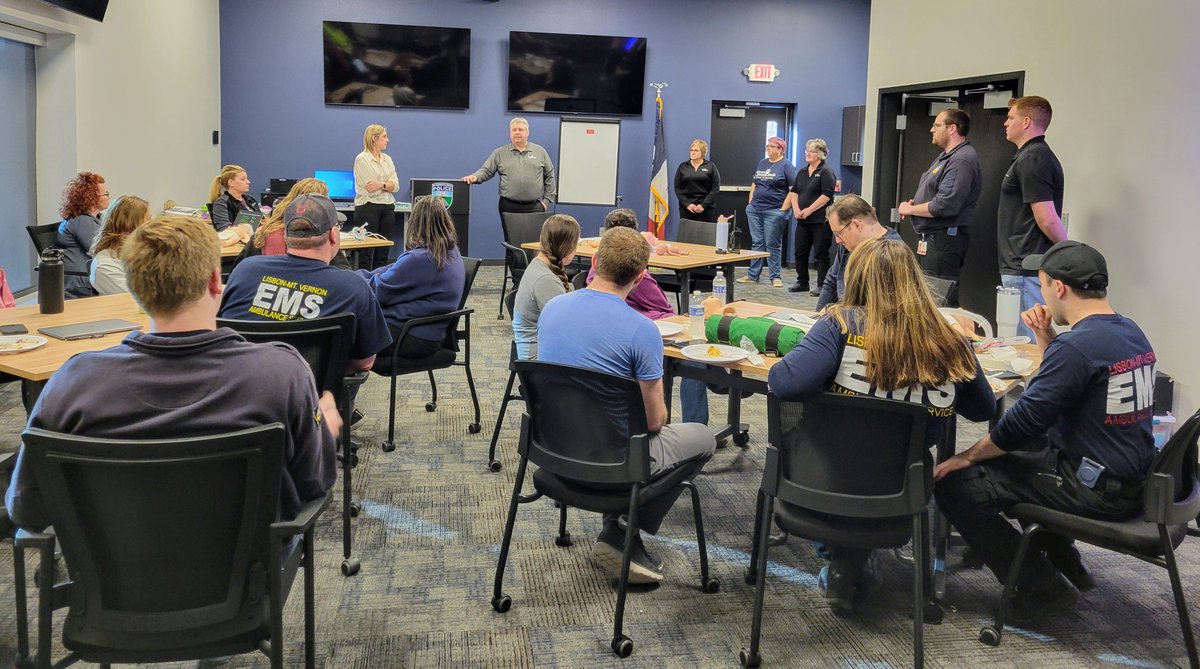 We are grateful for our Lisbon-Mount Vernon Ambulance crew. Our community is fortunate to have such dedicated professionals serving us. Thank you for letting Mount Vernon Bank & Trust feed you before your meeting last night.