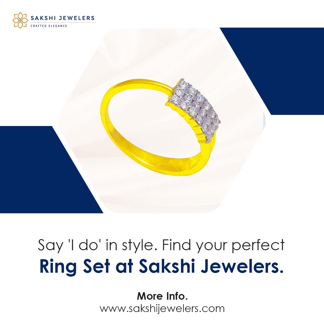 Sakshi Jewelers presents breathtaking solitaire engagement rings, each paired perfectly with a delicate wedding band. Find the set that marks the beginning of your happily ever after.👰

#DiamondJewelry #OnlineShopping #BridalJewelry #WeddingBands