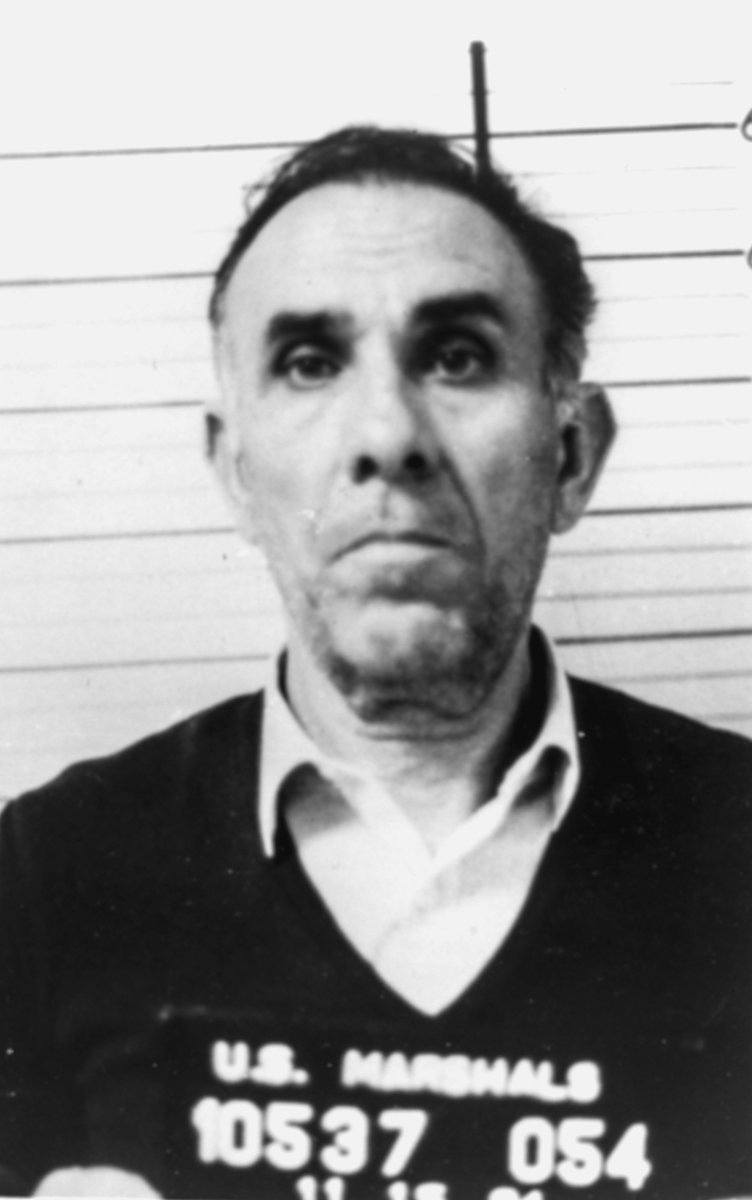 #OTD in 1984, the #FBI captured real-life Mafia godfather Gaetano Badalamenti and nearly 30 associates. The former boss of the Sicilian Mafia was banished from Sicily but continued to lead one of the world’s most prolific drug cartels from 1975 to 1984. fbi.gov/history/famous…