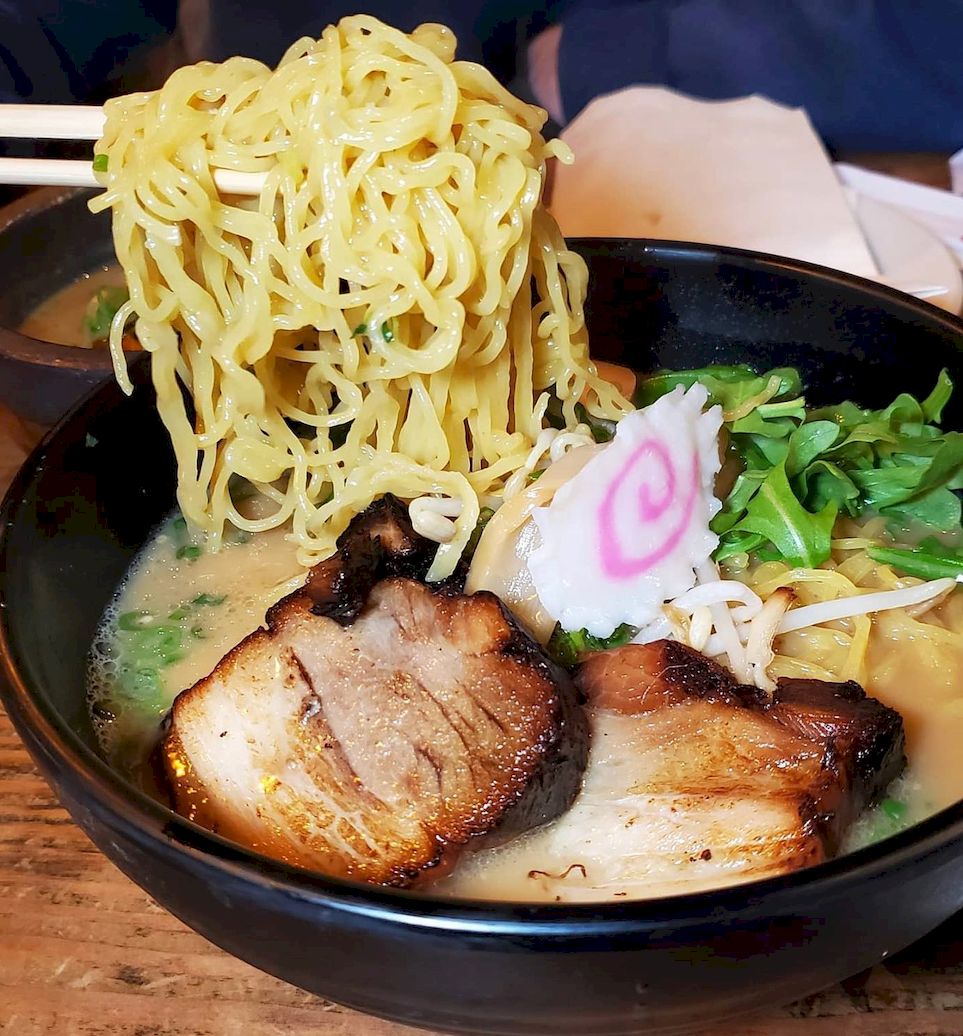 KuuRamen's tweet photo. There's nothing quite like a bowl of our hearty ramen to warm you up! Crafted with love and the finest ingredients, every slurp is a taste of Japan. Check out our menu by visiting our website below! #Ramen #NewYorkNY

https://t.co/plbQTZxkpb https://t.co/rdmC5NDMon
