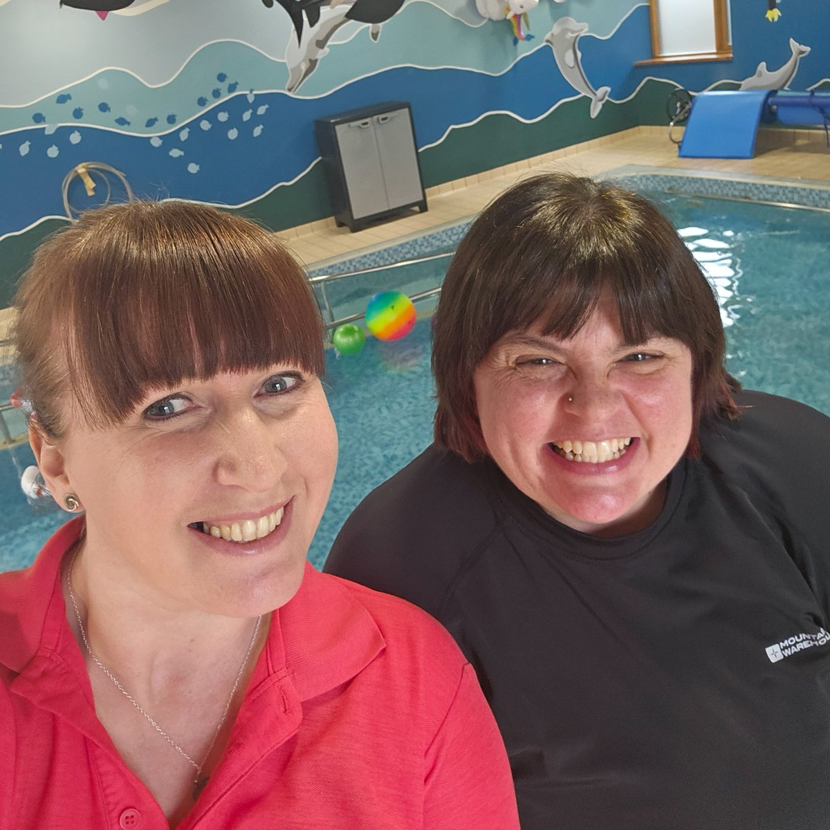 Selly Oak's adolescent week really made a splash, with our nurses getting soaked in a pool party before heading to the kitchen for some homemade baked goods and pizzas 🥰 (Hopefully our chefs were out of the water pistol firing line!)