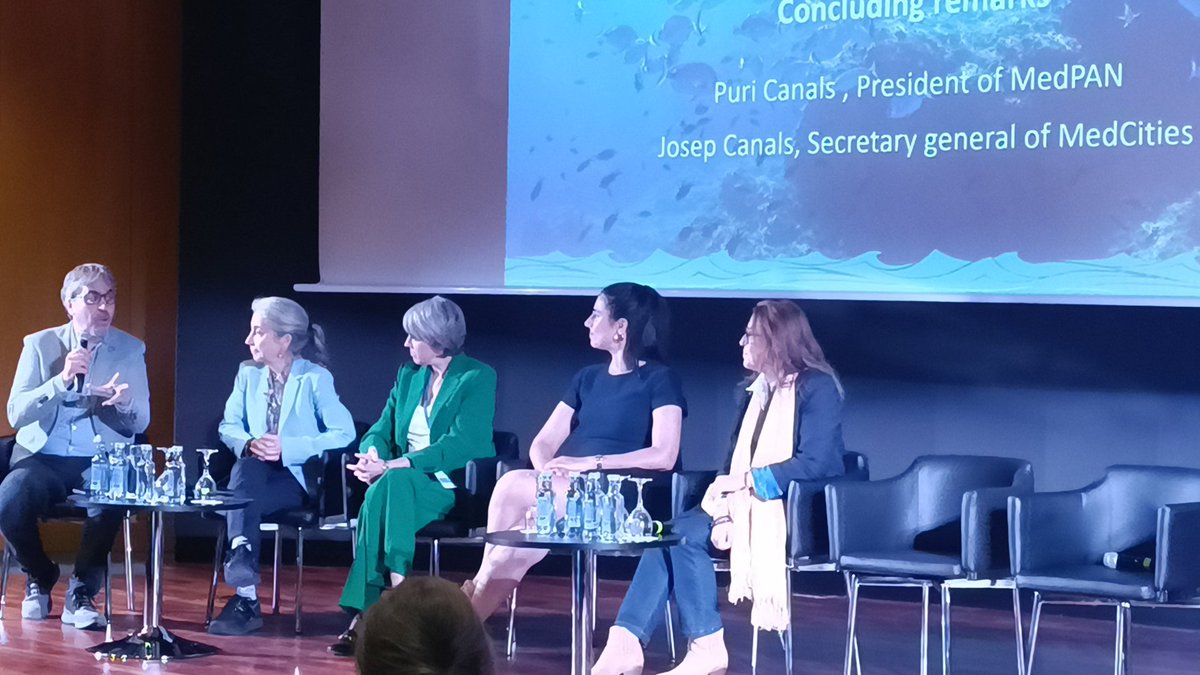 MedCities's tweet photo. 🌊At the #Mediterranean Marine Protected Areas workshop,together with @MedPAN and @SPARACinfos . We've participated at the roundtable aimed to discuss about the barriers and issues for #MPAs and #SPAMIs effective management. @UNEPMAPNews @UNEP https://t.co/HWYxEDZcz1