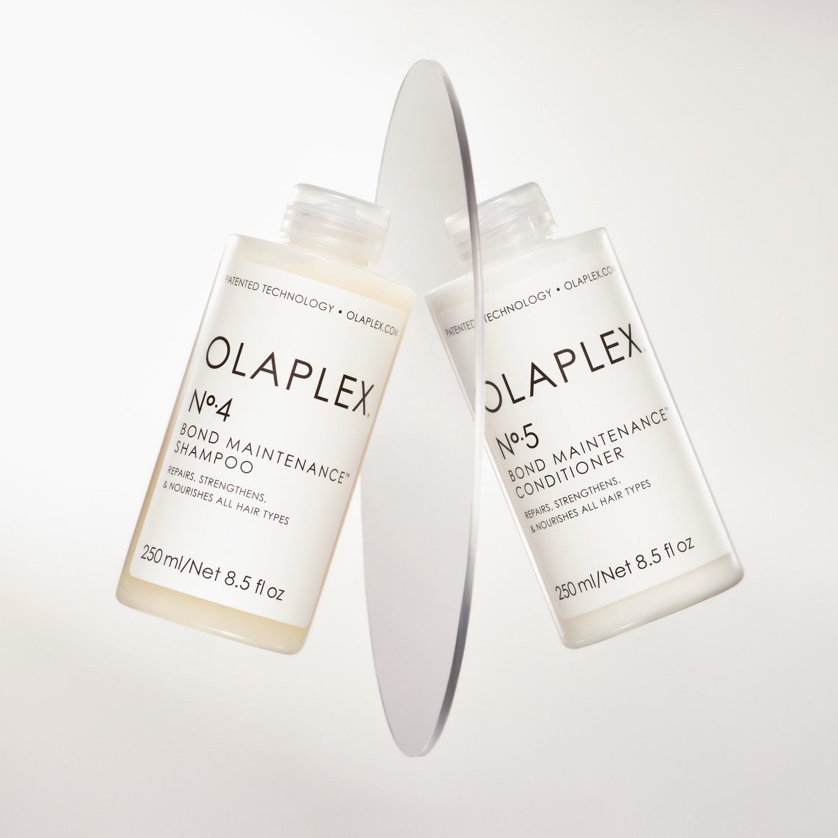 The timeless power duo: N°.4 Bond Maintenance Shampoo and N°.5 Bond Maintenance Conditioner. 

N°.4 prevents breakage and improves manageability 
N°.5 provides weightless nourishment and hydration 

Visit <a href="/Sephora/">Sephora</a> and Sephora Canada to shop your OLAPLEX favorites now.