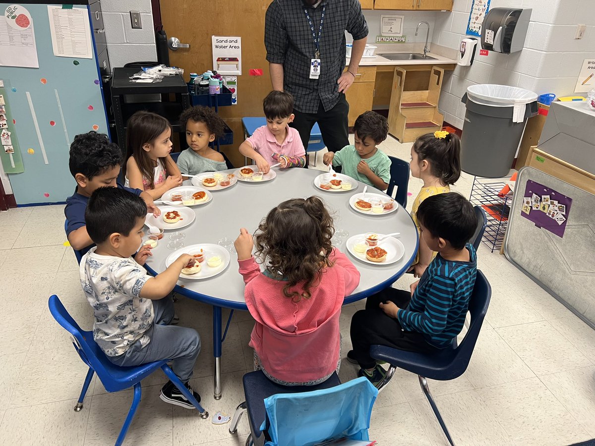 Christie Doss (@dossraba) on Twitter photo For #woyc2024 Tasty Tuesday, our principal <a href="/francescalneal/">Francesca</a> read Pete The Cat and The Perfect Pizza and we made our own personal pizzas!🍕 💗<a href="/Ms_AmandaGuerra/">Amanda Guerra</a> <a href="/NISD_ECE/">Northside ISD Early Childhood Education</a> <a href="/NISDRabaES/">Raba Elementary</a> <a href="/NAEYC/">NAEYC</a> <a href="/NMykah/">Mrs. Tate-Raba</a> For #woyc2024 Tasty Tuesday, our principal <a href="/francescalneal/">Francesca</a> read Pete The Cat and The Perfect Pizza and we made our own personal pizzas!🍕 💗<a href="/Ms_AmandaGuerra/">Amanda Guerra</a> <a href="/NISD_ECE/">Northside ISD Early Childhood Education</a> <a href="/NISDRabaES/">Raba Elementary</a> <a href="/NAEYC/">NAEYC</a> <a href="/NMykah/">Mrs. Tate-Raba</a>