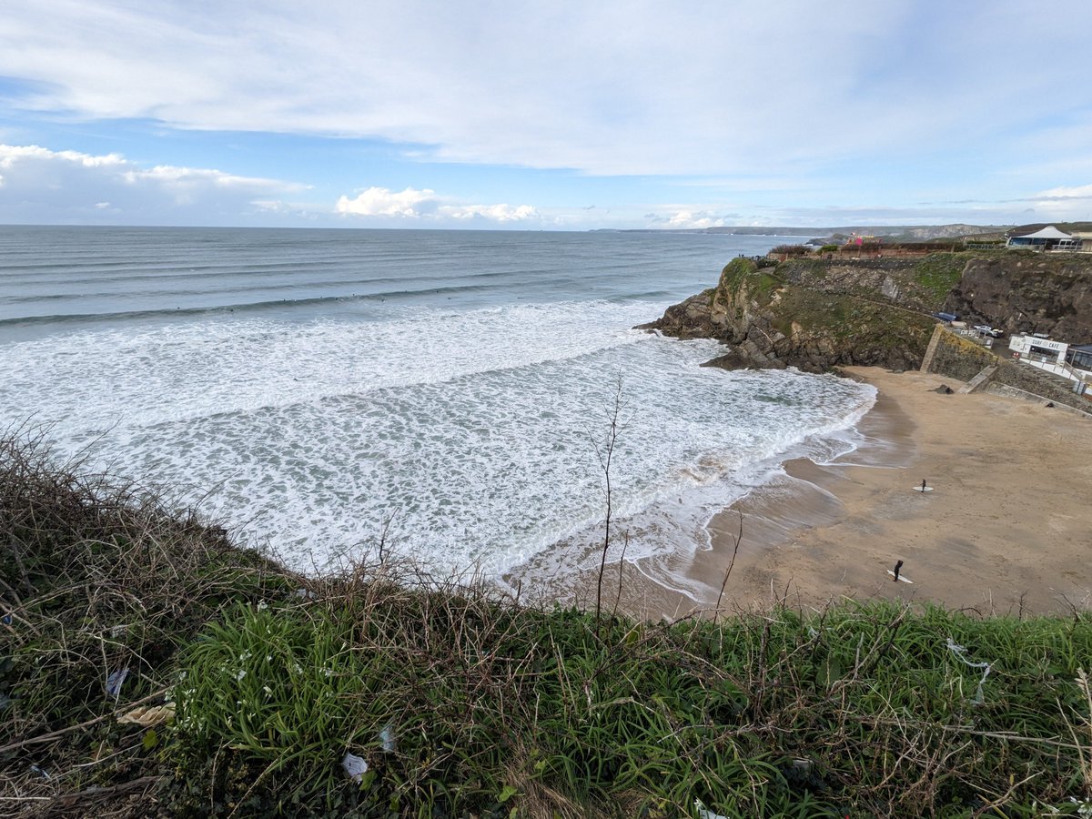 The Easter break presents a rare slice of time to reflect and reaffirm our commitments.

With the clocks and seasons changing (in theory, at least!), the urge to introspect before casting our attention forward is hard to resist for many.

That you? Join us for a quick dérive...