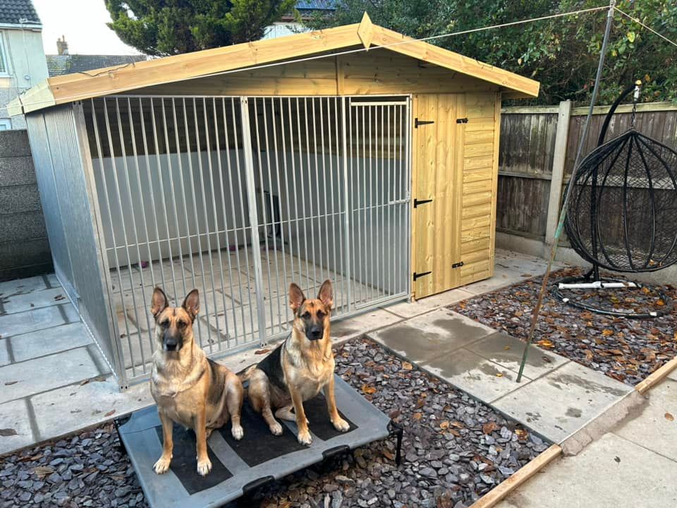 BenchmarkKenne1's tweet photo. High-quality dog kennels for sale, all made with premium grade tanalised timber.Get in touch for a personalised quote #dogs #dogsofinstagram #dog #doglover #dogoftheday #instadog #doglovers #doglife #pets #love #puppylove #puppies #pet #securitydog #dogsofinsta #protectiondog https://t.co/MzuDvN5Taw