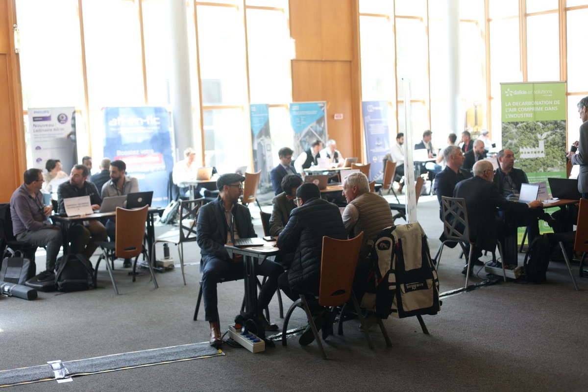 🌟 Merci à tous les participants de la journée à Toulouse de Energy Class Factory !

💼 Merci à notre sponsor Dalkia ! 

💬 Merci également à notre équipe organisatrice pour leur dévouement et leur travail acharné.

#EnergyClassFactory #Remerciements #Toulouse