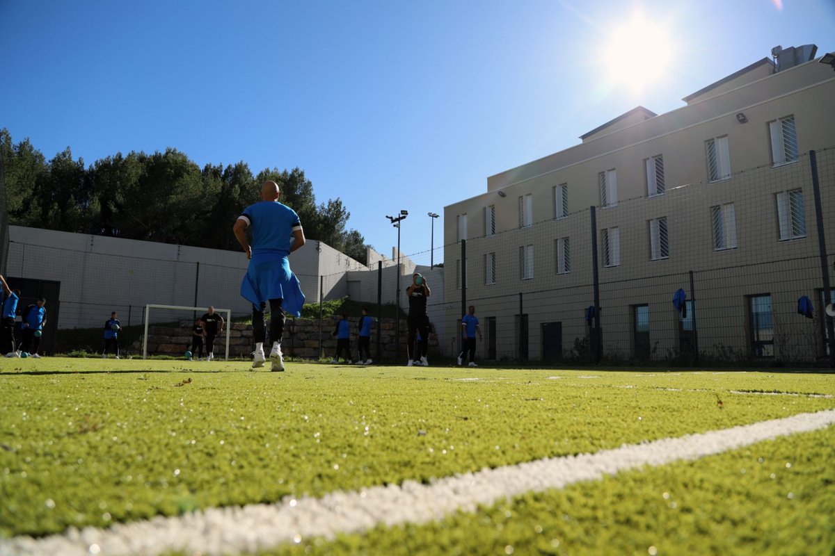 A lire @MHB : Le Montpellier Handball et @PUMA s’engagent pour la #réinsertion et la pratique sportive en milieu carcéral, validé par la Structure d'Accompagnement vers la Sortie et #AvecFranceTravail pour favoriser le retour à l'emploi. @mhbofficiel @CelineChauvet_ @PSoursou