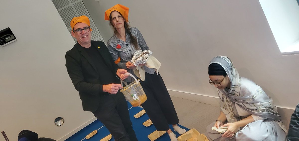 Thousands of #Sikhs will be celebrating #Vaisakhi this week. We were humbled by our GM Mayor @AndyBurnhamGM doing #Seva by collecting shoes, serving #Langer. sitting on floor to eat with everyone @McrMuseum showing we are all equal! @AfzalKhanMCR @SikhPA @TanDhesi @bevcraig