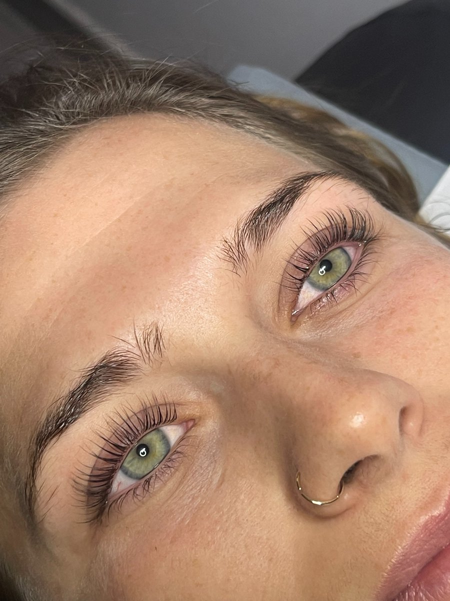 AmazingLashCS's tweet image. Transform your lashes into gorgeous, lifted and tinted perfection with our master stylist Wendy! 💁‍♀️ Say goodbye to clumpy mascara and hello to effortless, long-lasting lashes. Don't miss out on this must-have service. Book now! 💕 #LashLiftAndTint #MasterStylist #Effortless...