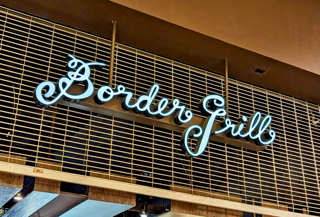 Border Grill @ Mandalay Bay will be closing today 4/9 @ 2:30p for a private event. #bordergrill #privateevent #mandalaybay