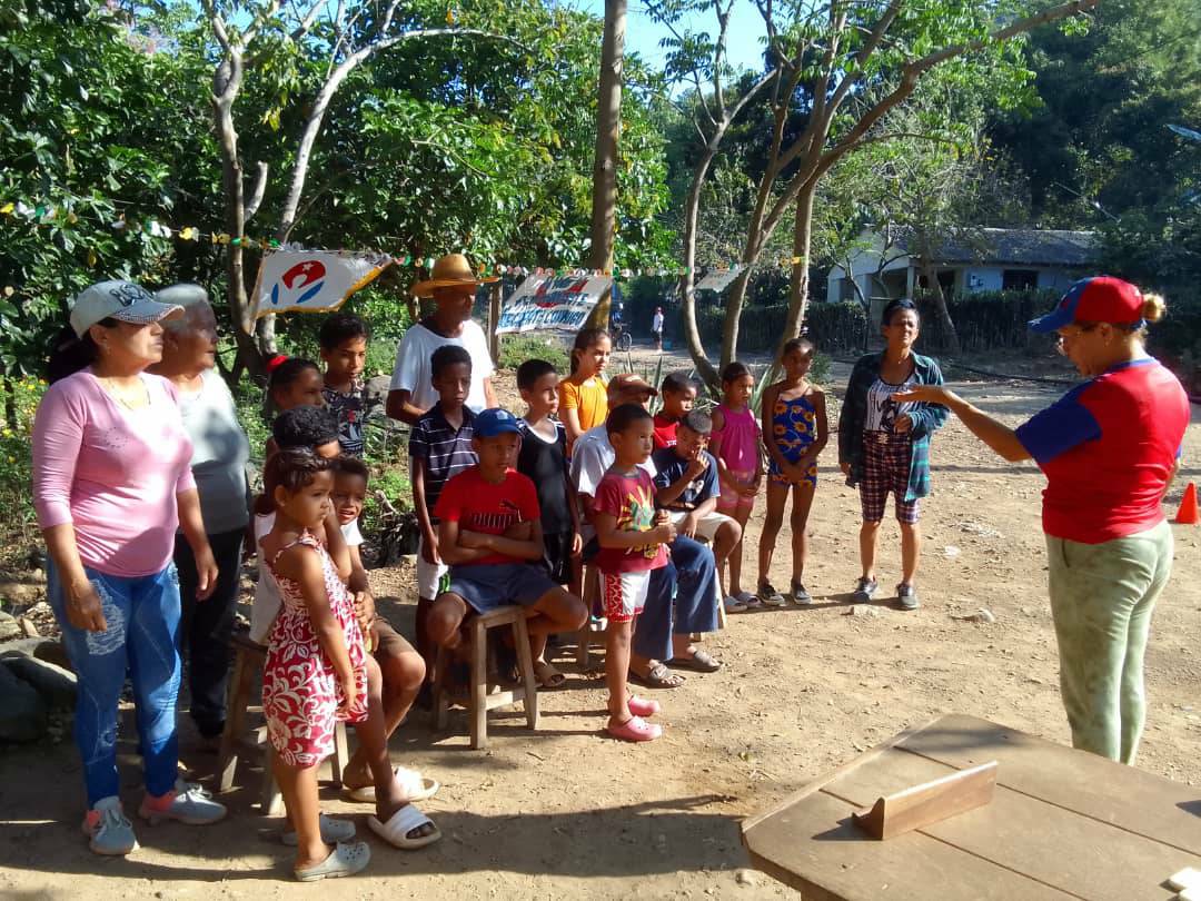 JavierVicet's tweet photo. En la comunidad de la calabaza se realizaron diversas actividades en saludo al día mundial de la actividad física y la salud. @CubaMined @dpeStgo @SantiagodeCuba @dmeguama #guama https://t.co/F7ThnCSFNK