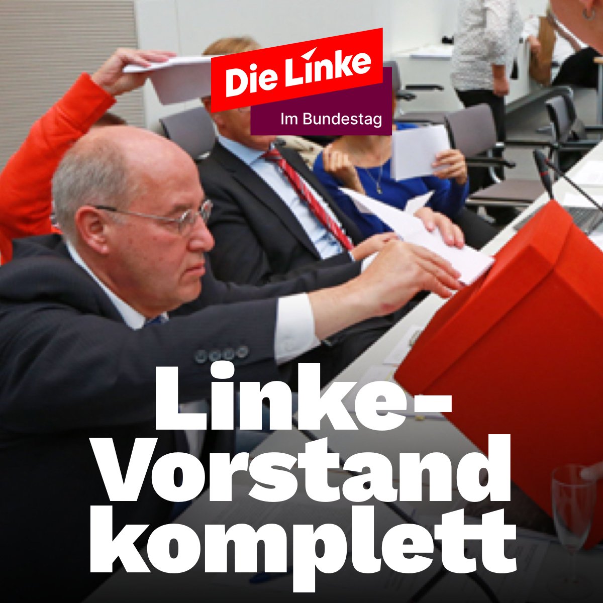 Der Vorstand der Bundestagsgruppe Die Linke ist komplett: @HeidiReichinnek, @LINKEPELLI, @goerke_c, @SusanneFerschl, @LoetzschMdB, André Hahn, @AkbulutGokay sowie beratend: @PetraPauMaHe, @Janine_Wissler & Martin @schirdewan. Glück auf und allzeit eine Handbreit Wasser unterm…