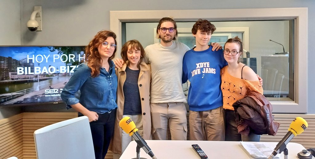 HoyPorHoyBilbao's tweet photo. La alegría de la Copa: ¿Cómo analiza la filosófía el entusiasmo e ilusión que genera la victoria?
 https://t.co/nyn9gtpFAt vía @La_SER https://t.co/7LP9riqy23