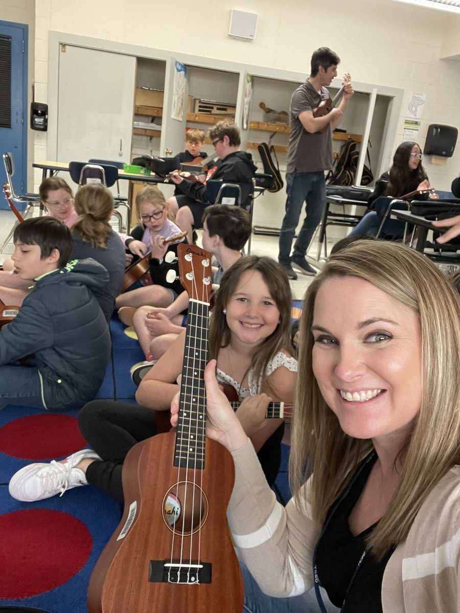 Learning how to play the Ukulele in music today with fifth grade. By the end, I was playing Twinkle Twinkle like a pro! @LindsayNKidd @DareDolphins