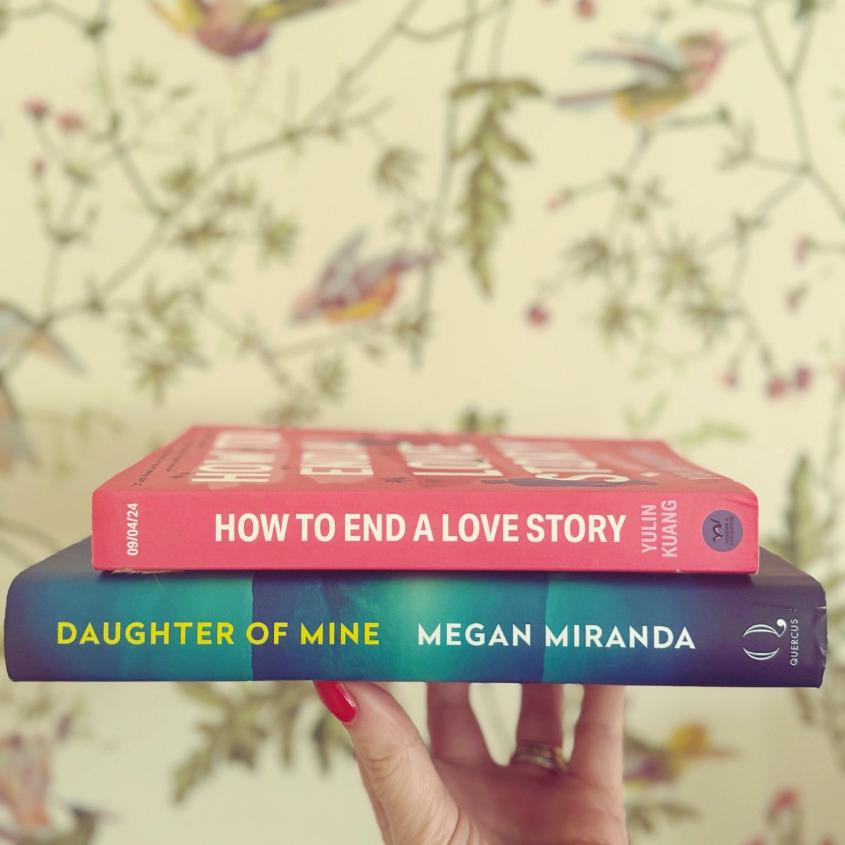 Out today! Happy Publication Day to #HowToEndALoveStory by #YulinKuang and #DaughterOfMine by @MeganLMiranda - looking forward to them both!