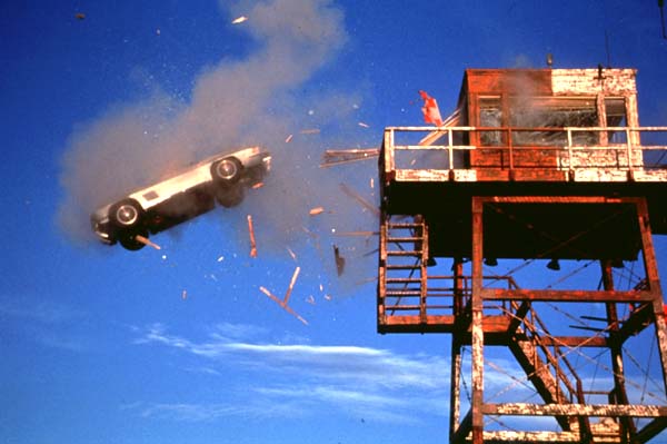 clubdeletoile's tweet photo. LES AILES DE L'ENFER ✈️🔥

Back to 90's avec un film d'action divertissant plein de testostérone et d'explosions ! Apéro 🍻Projection en VF et 35mm 🎞️puis podcast @Shitlistcast en live 🎙️

🗓️ Vendredi 12/04 à 19h30
🎟️ Billetterie : https://t.co/16Wlf47Fcb https://t.co/oYIUGxtPAc