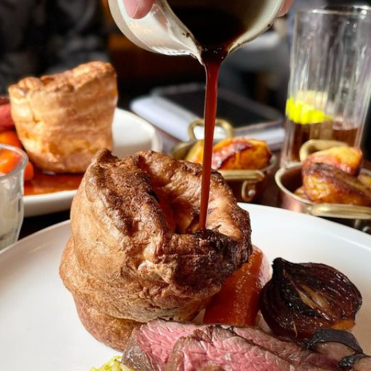 Sunday lunch with our friends at The Elder is an experience like no other! With exceptional food, immaculate service and the best ethically and sustainably sourced local products, there really is nowhere in Bath quite like The Elder for a Sunday Roast: shorturl.at/ahivw