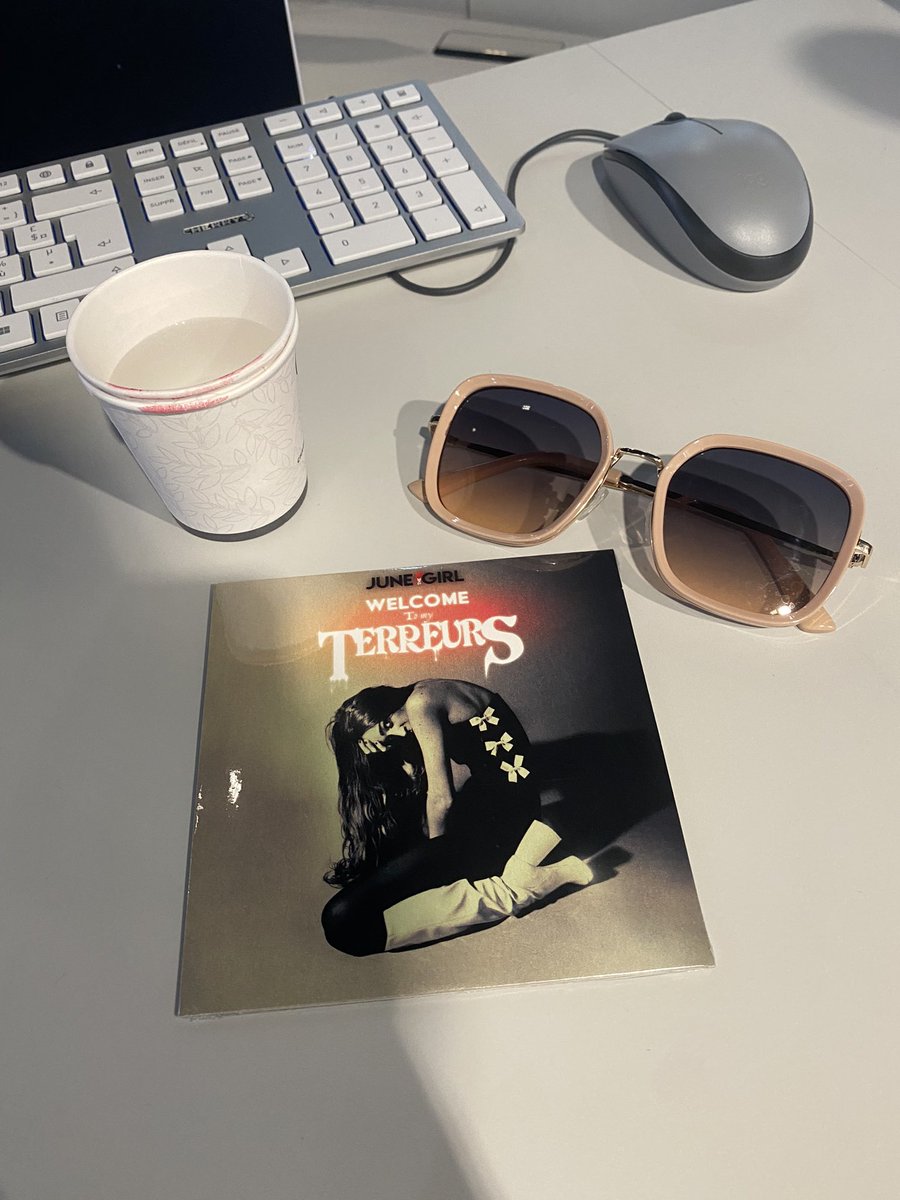 June The Girl - Welcome To My Terreurs 😈 (@junethegirl) on Twitter photo Passage chez <a href="/francebleu/">Guédon Laurent</a> pour la « Nouvelle Scène » avec <a href="/ericbastien75/">Bastien Eric</a> 🙏
Diffusion le 17 avril à 20h 🎉 Passage chez <a href="/francebleu/">Guédon Laurent</a> pour la « Nouvelle Scène » avec <a href="/ericbastien75/">Bastien Eric</a> 🙏
Diffusion le 17 avril à 20h 🎉
