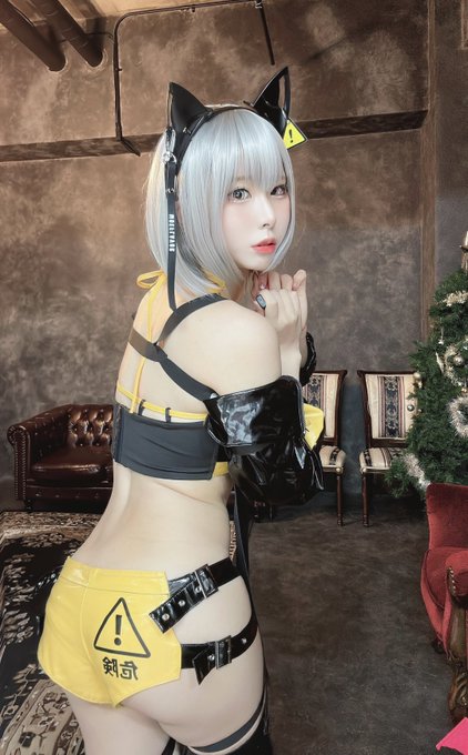 Twitterのコスプレ画像18