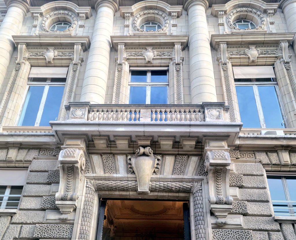 The #stonework on this building on rue de Varenne is almost too delicious to be true #Paris #architecture #travel