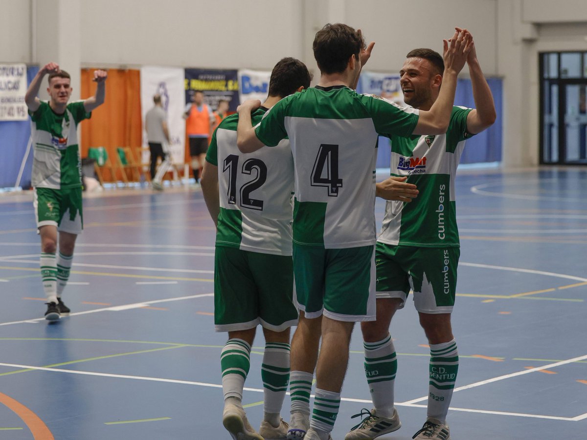 7-4 Triunfo balsámico del @CDJuventudFS ante San Juan Los burgaleses llevaron la iniciativa y siempre fueron por delante en el marcador #circulobigmat #juventudelcírculo burgosdeporte.com/?p=119625