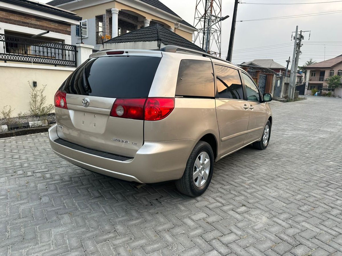 Registered 

2008 

Toyota sienna 

With middle seat

Price: 4.5M

Location : Ajah Lagos

Call: 08082289193

@oris616 @SOUTHCARNG_LTD @PELSAUTOS @Autorush2 @DodoMotorsNg @_Tiga_b @JaysonAutos @Carsnationn @KingFadAutos 

#901Connect #Eclipse2024 #Ramadan #chatGPT