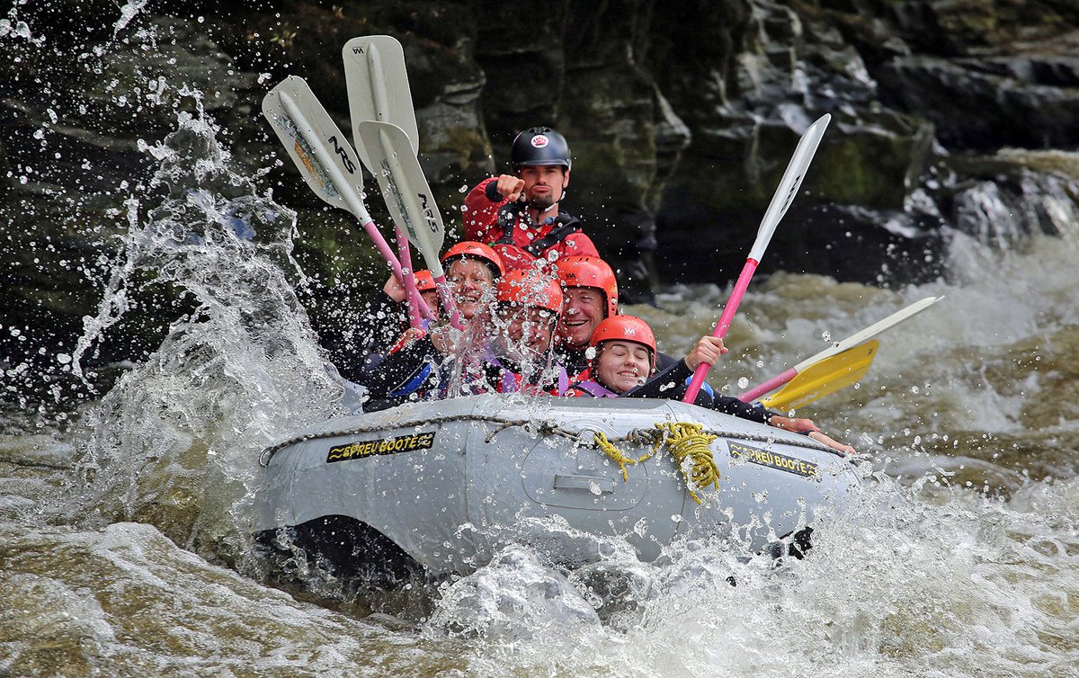 #ChesterHour #adventure time #WhitewaterRafting #FindYourEpic the #rafting #FUN continues 💪 @WWAct whitewateractive.co.uk