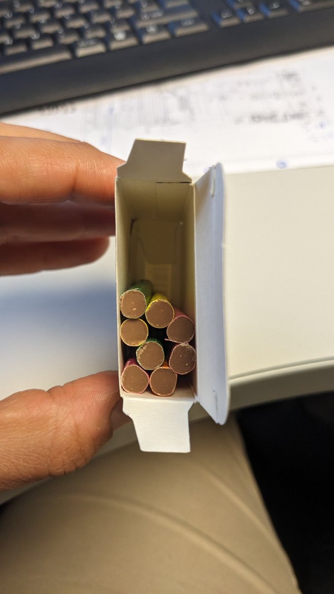 I loved these chocolate bars as a kid. You used to get a box fully packed with product. 

25 years later, you only get half of what we used to 😶

#shrinkflation