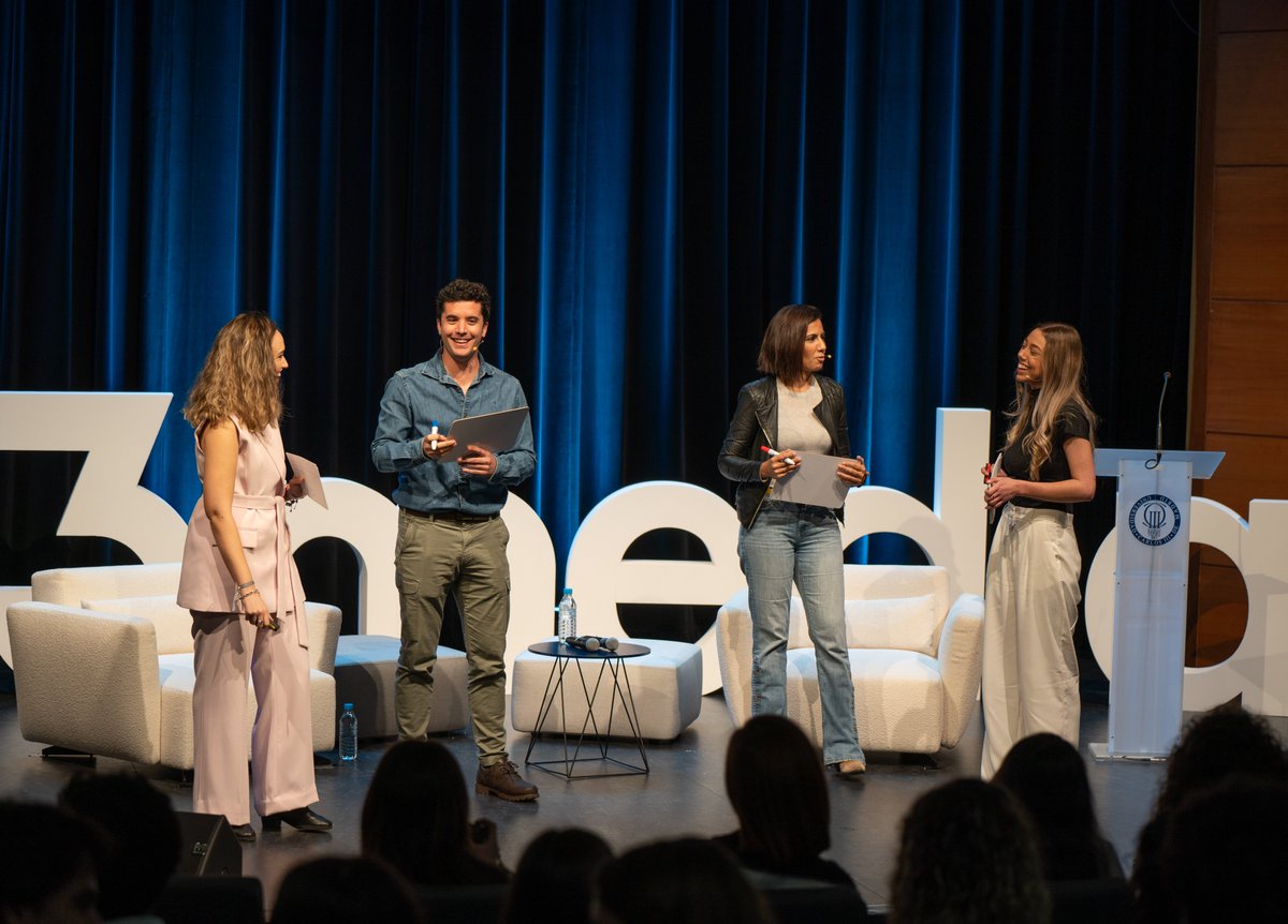 Así fue @uc3media , el I Festival de Comunicación sobre periodismo, publicidad y cine en la #UC3M. El evento, organizado por estudiantes de la @uc3mFacultadHCD , se celebró el pasado viernes en el Campus de Getafe. ¡Enhorabuena por la iniciativa y la organización!