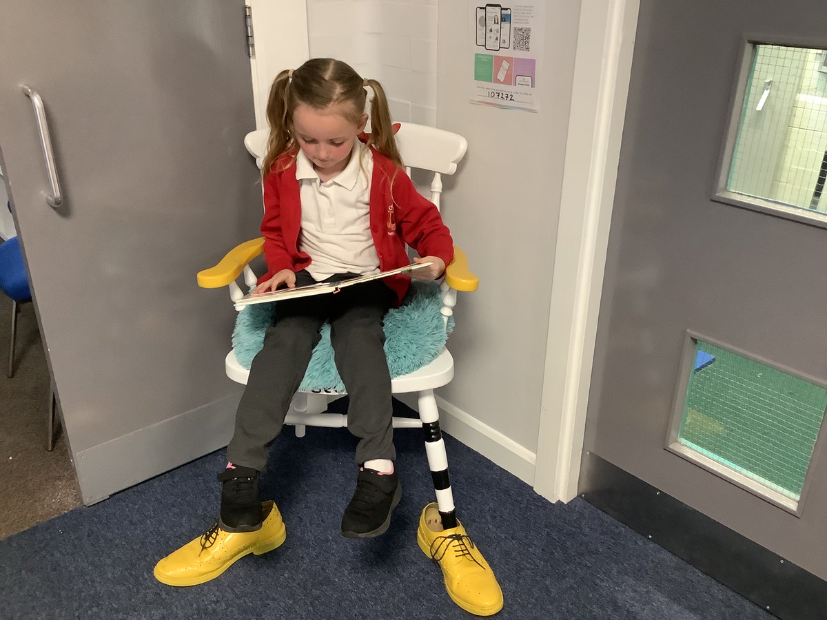 Low Ash Primary tweet media