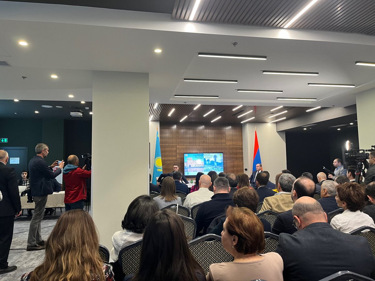 inc_ogma's tweet image. Thrilled to announce Ogma Inc.&apos;s participation in the Armenian-Kazakh Business Forum!
This dynamic platform fostered collaboration between Armenia and Kazakhstan, showcasing Ogma Inc.&apos;s commitment to global expansion and forging partnerships.
#OgmaInc #SoftwareDevelopmentCompany