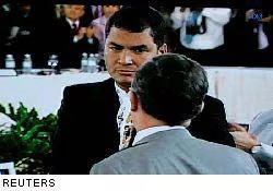 ¿Se acuerdan del bombardeo de Colombia a Ecuador en Angostura?

Más allá de la mala cara que le puso Correa a Uribe en la Cumbre del grupo de Río, le recuerdo a la comunidad internacional que no hubo ninguna sanción contra Colombia. 

Y eso que hubo varios muertos y heridos,