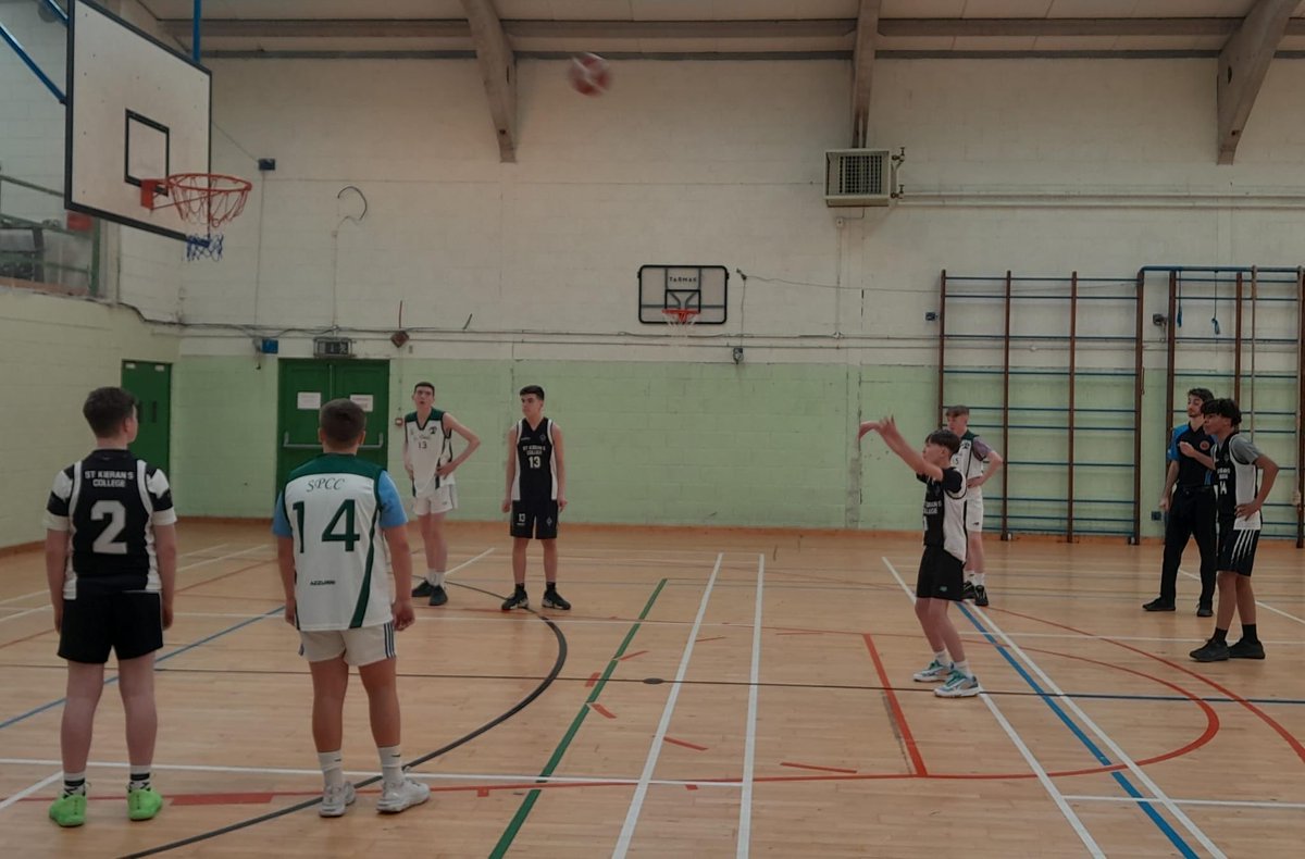 2nd Year Basketball; Well done to our 2nd year basketball team who recorded another good win on the road today, St Pauls Waterford 14 - 31 St Kieran’s College. Well done lads. ⚫️⚪️ #proudofourpupils