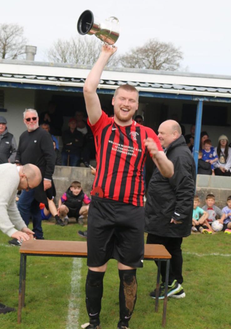 Goodwick United (@goodwickutd) on Twitter photo Huge game for our 1st team squad this evening @ Phoenix Park.
3pts needed from the last 6 games as the boys look to go back to back leagues & retain the title🏆🏆
All support welcomed & appreciated 🤝
📍- Phoenix Park
⏰- 6pm Kick Off
🆚- <a href="/MilfordUnitedFC/">Milford United FC</a>
🔴RAGURA⚫️ Huge game for our 1st team squad this evening @ Phoenix Park.
3pts needed from the last 6 games as the boys look to go back to back leagues & retain the title🏆🏆
All support welcomed & appreciated 🤝
📍- Phoenix Park
⏰- 6pm Kick Off
🆚- <a href="/MilfordUnitedFC/">Milford United FC</a>
🔴RAGURA⚫️